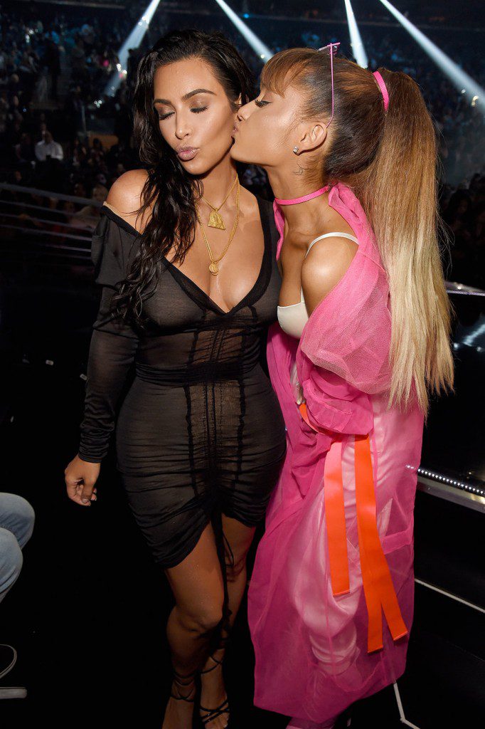 Ariana-Grande-Kim-Kardashian-MTV-VMA-4c5-2016-billboard-1240