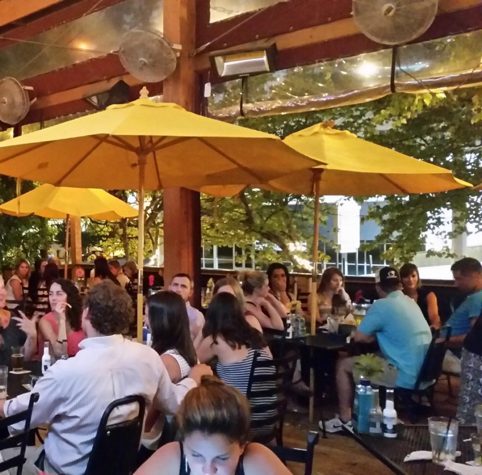 tin-lizzys-cantina-rooftop-bar-atlanta-960x946