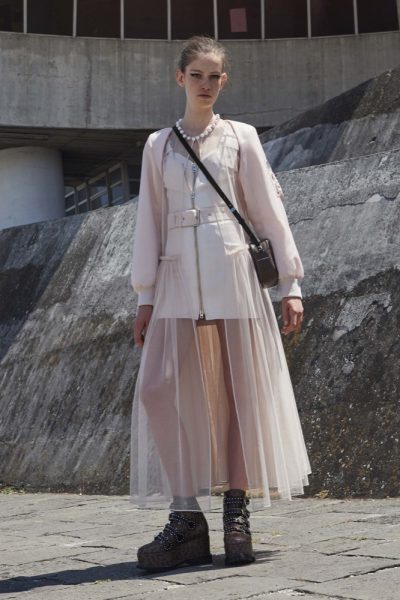 givenchy-resort-2017-05-400x600