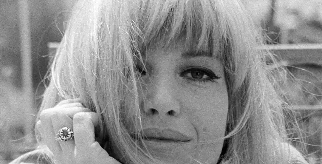 SONG OF THE DAY/The Vikings - Francoise