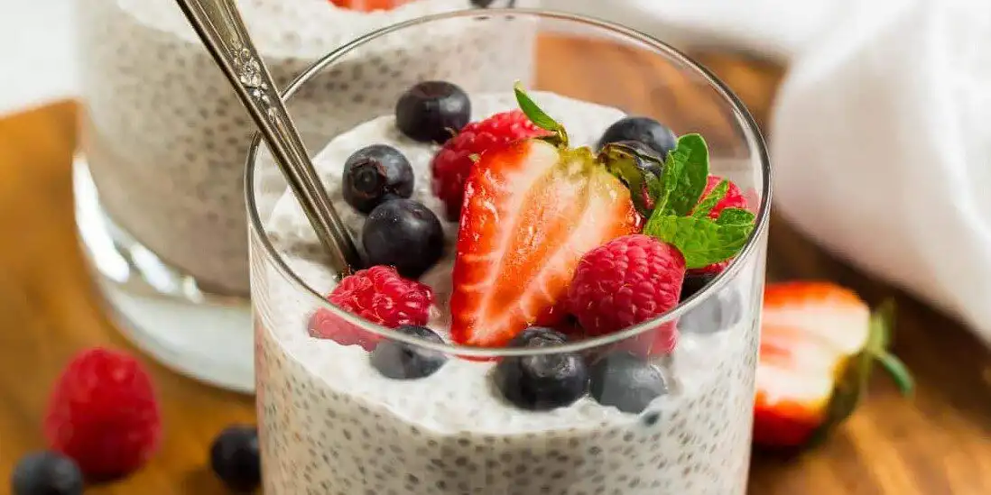 COCONUT MILK CHIA PUDDING