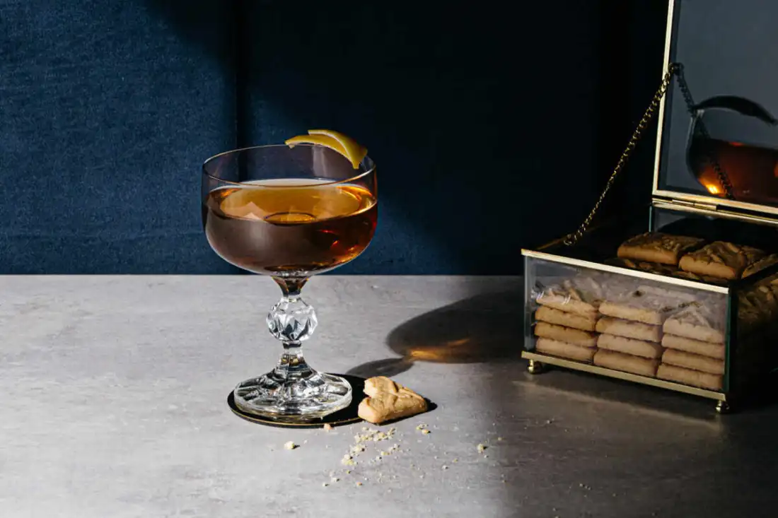 MAPLE LEAF COCKTAIL RECIPE