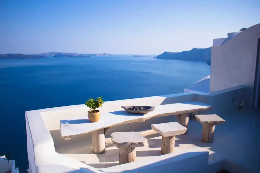 Easy Listening smooth Jazz And Lounge cosmopolitan Tunes JANUARY 2022