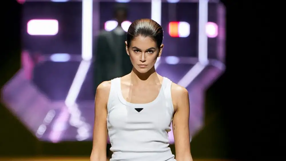 Prada FALL 2022 READY-TO-WEAR