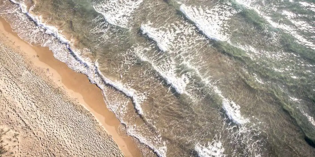 Hot & wet mix summer 2022 dj manos athinaios