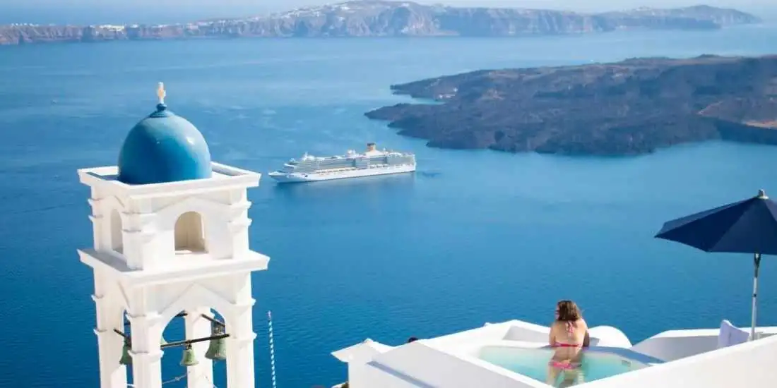 Athina Luxury Suites