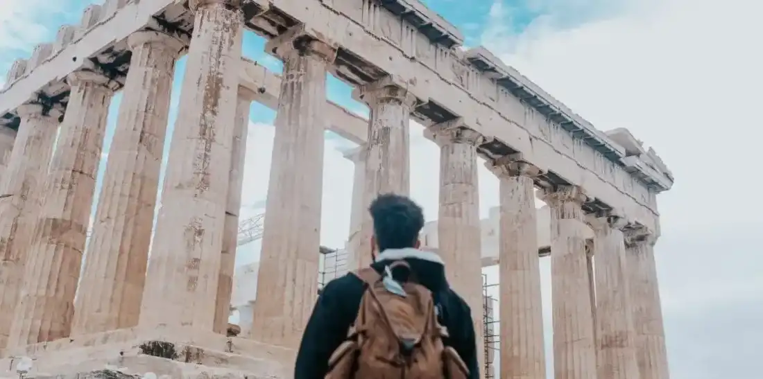 What to pack for your Autumn holidays in Greece