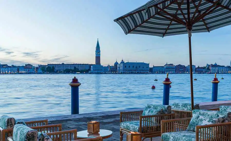 Inside the Dioriviera Pop-Up at Hotel Cipriani in Venice