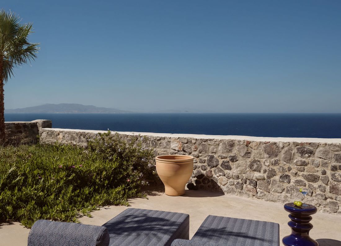 This Santorini Boutique Hotel Is the One Insiders Are Watching in 2026