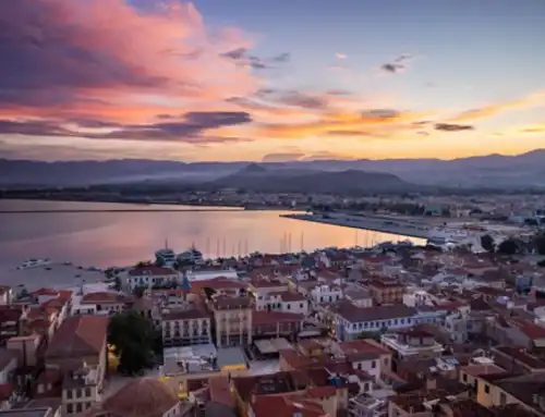 4 Top Destinations for a Clean Monday Long Weekend in Greece